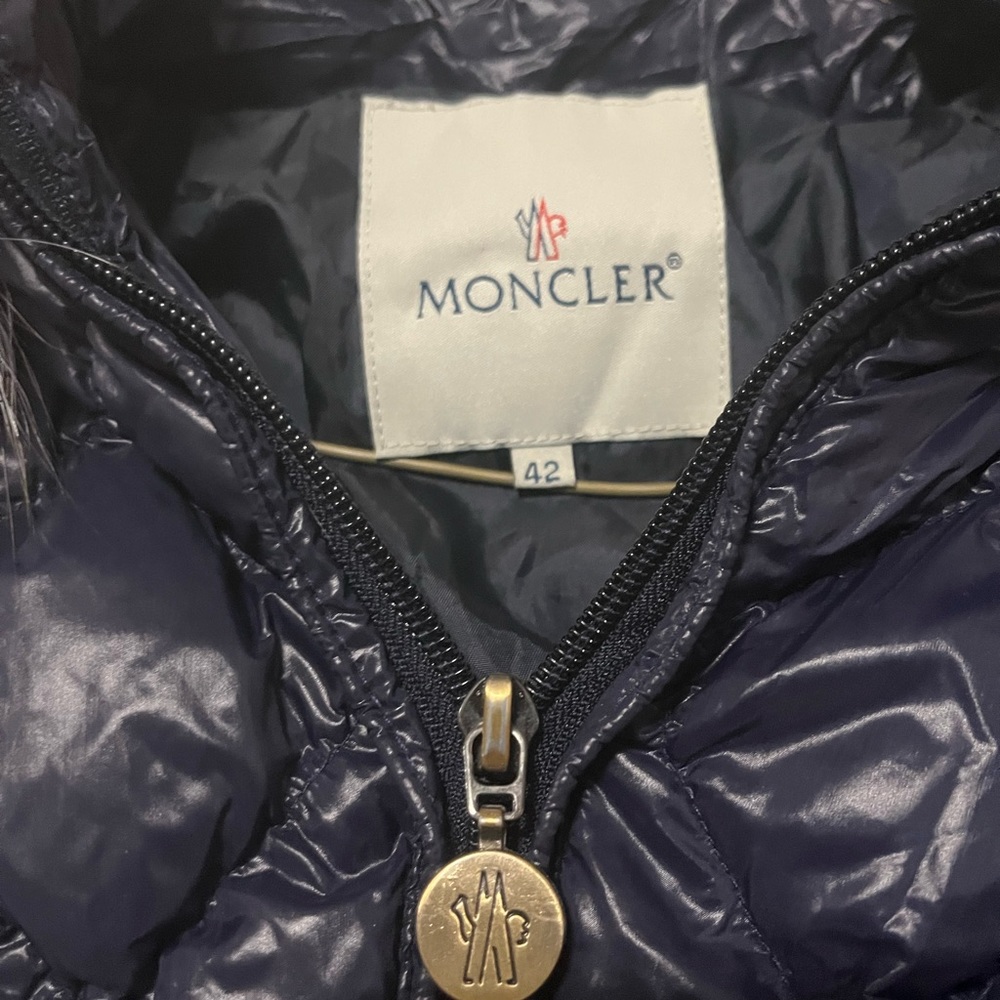 Moncler Puffer Jacket - Picture 3 of 5